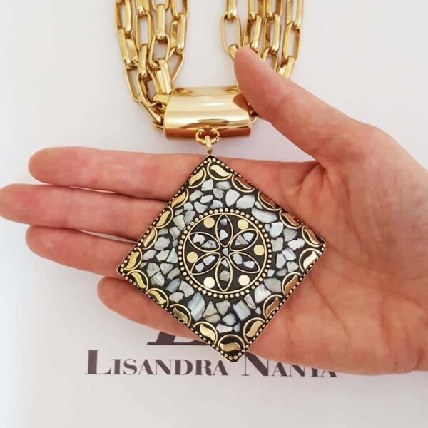 Colar Tibetano Losango Caquinho Cerâmica Branca 4 Voltas Elo Retangular-24