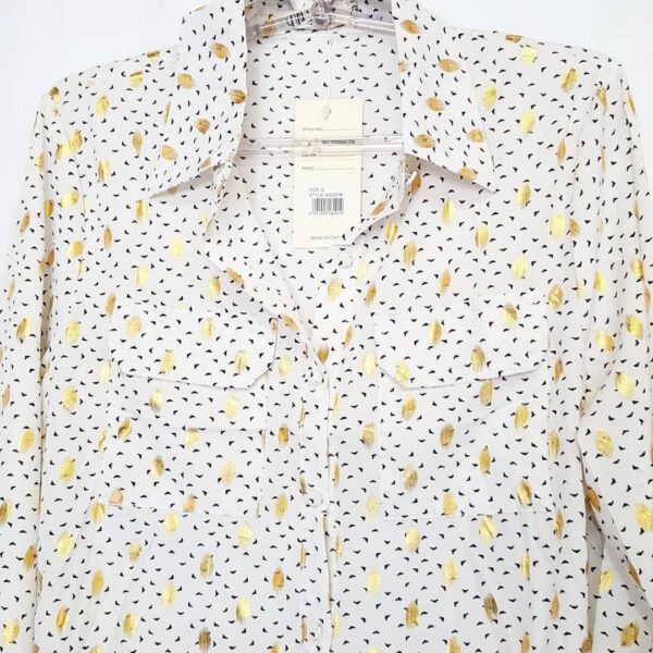 Camisa Feminina Tradicional Manga Longa Off White Botões Encapados