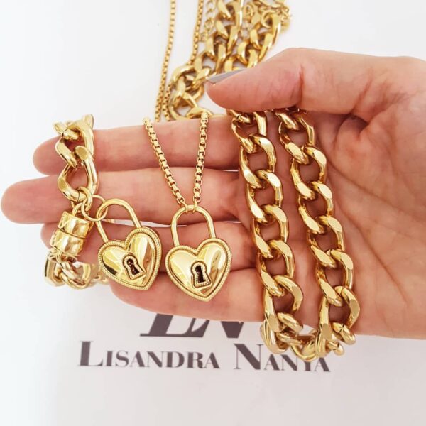 Conjunto Pulseira + 2 Colares Combinação Cadeado Coração Banho Ouro