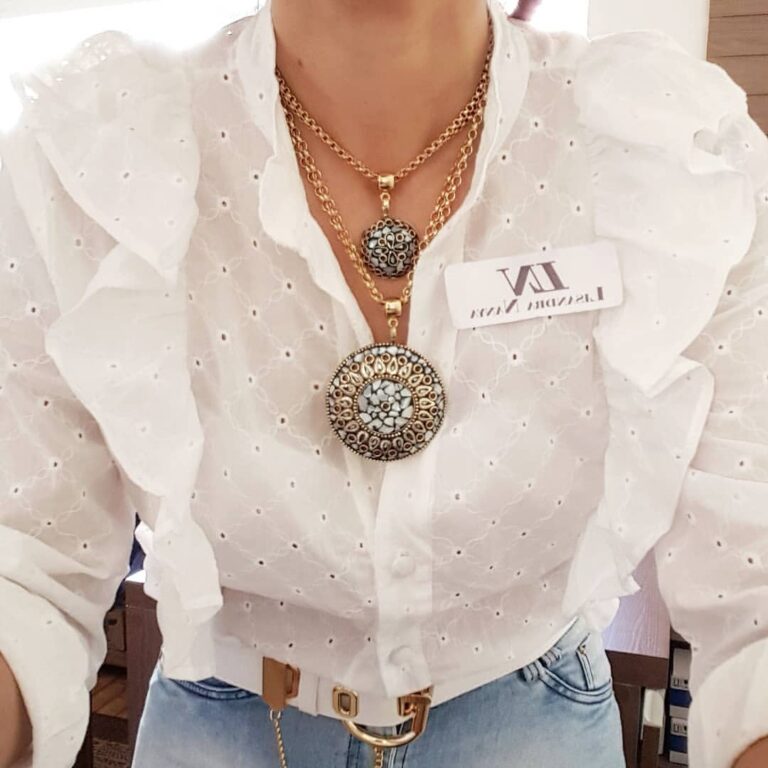 Conjunto Combinação Tibetana Caquinho Branco Madrepérola 2 Colares