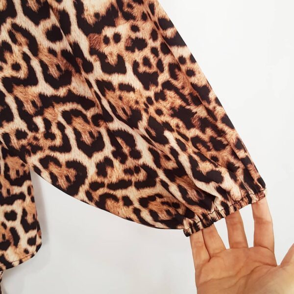 Chamise Feminina Mulet Oversize Manga Bufante Animal Print Onça