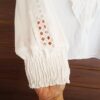 Blusa Feminina Branca Babado Renda Manga Longa Lastex Punho