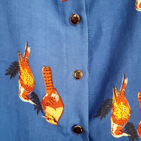 Camisa Feminina Azul Tradicional Manga Longa Viscose Estampada