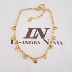 Colar Choker Dourado Corrente Aço Banho Ouro Elo Português-130 Pingentes Corações Fecho Mosquete 35cm