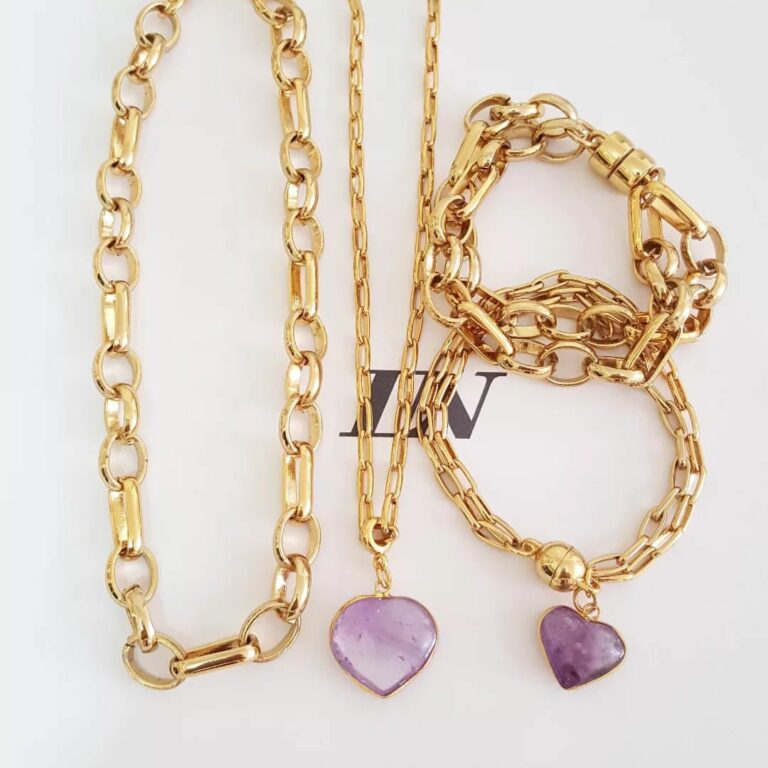Conjunto Dourado Corrente Aço Banho Ouro Pingente Ametista 2 Colares + 2 Pulseiras Fecho Ímã