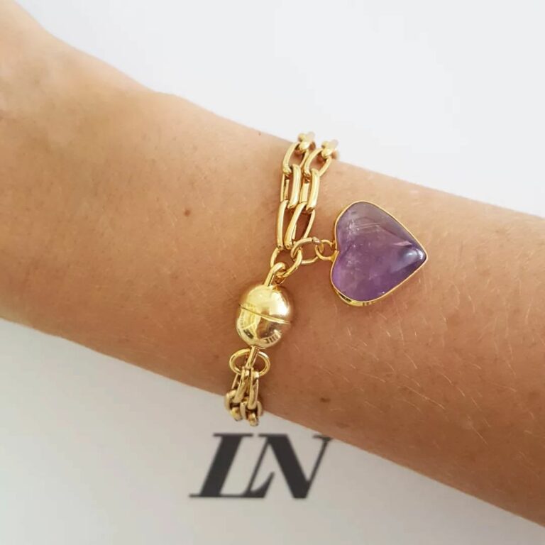 Pulseira Dourada 2 Voltas Corrente Aço Banho Ouro Elo Retangular -412 Pingente Coração Pedra Mineral Natural Ametista 18cm
