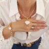 Conjunto Pulseira e Colar Pingente Coração Quartzo Branco Banho Ouro Elo Português