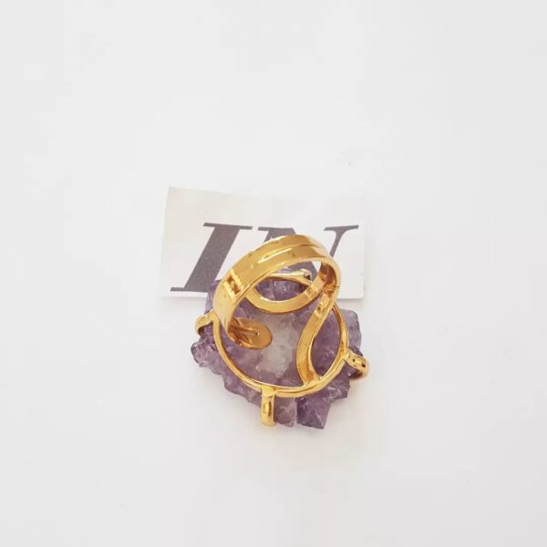 Anel Dourado Regulável Metal Banho Ouro Pedra Mineral Natural Lilás Estalactite Ametista Cravejada