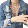 Conjunto Pulseira Tibetana + 5 Colares Delicados Símbolos Místicos Banho Prateado