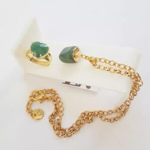 Conjunto Dourado Banho Ouro Pedra Verde Colar Corrente Aço + Anel Dourado Regulável Coração Verde