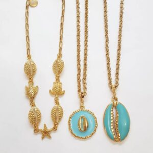 Conjunto 3 Colares Coleção Mar Pingente Búzio Verão Banho Ouro