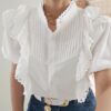 Camisa Feminina Branca Manga Curta Princesa Recorte Plissado Babados 