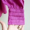 Blusa Feminina Púrpura Decote Redondo Manga Longa c/ Bordado Lima e Pregas nos Punhos