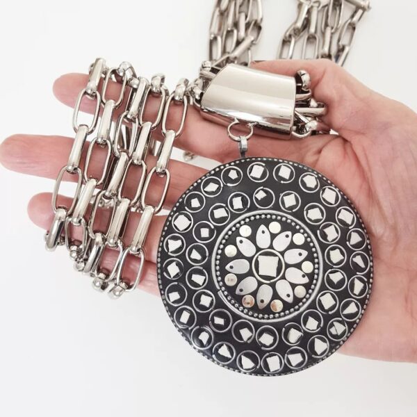 Conjunto Tibetano Prateado Pulseira + Colar Caquinho Cerâmica Branca