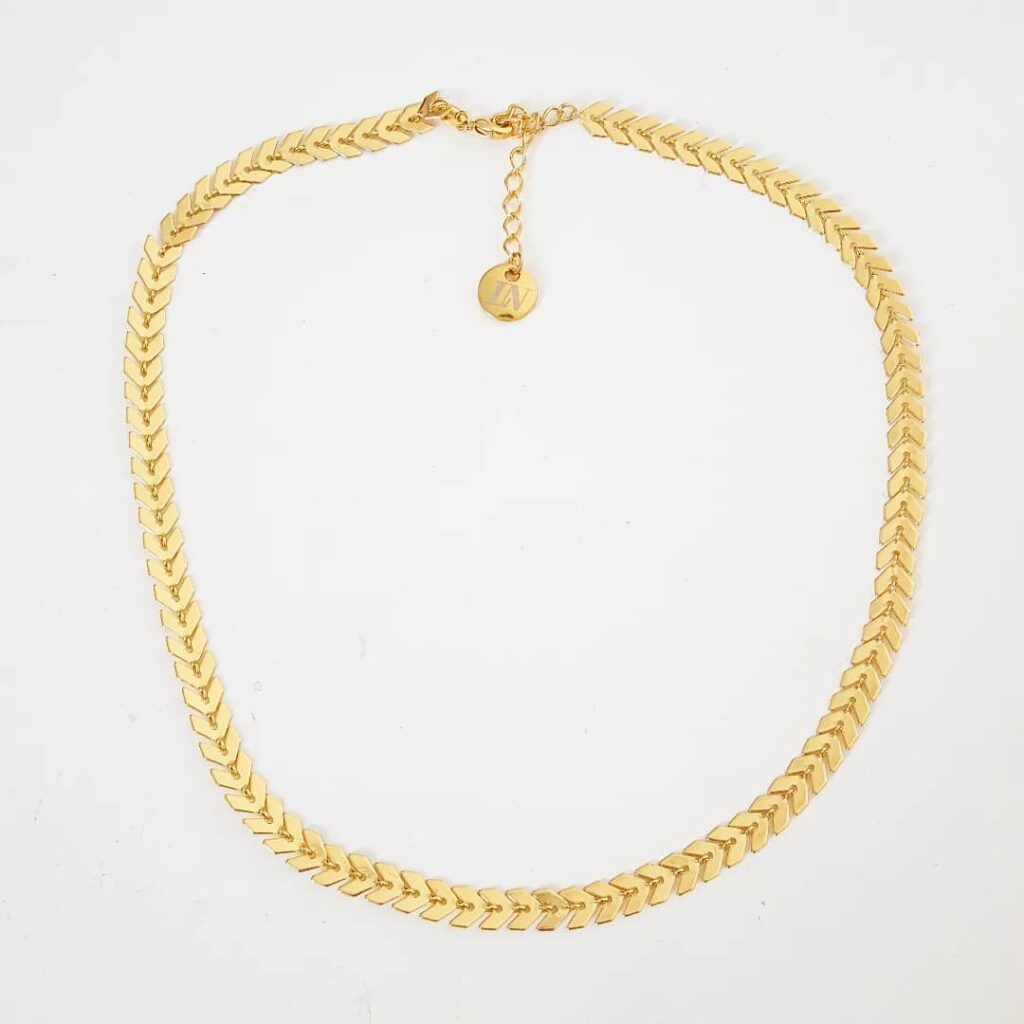 Colar Choker Banho Ouro Elo Setinha Conectada