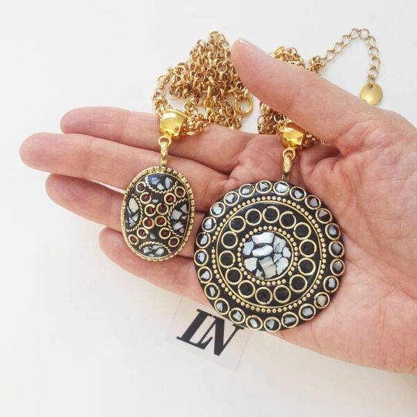 Conjunto Combinado Colares Tibetanos Cerâmica Branca