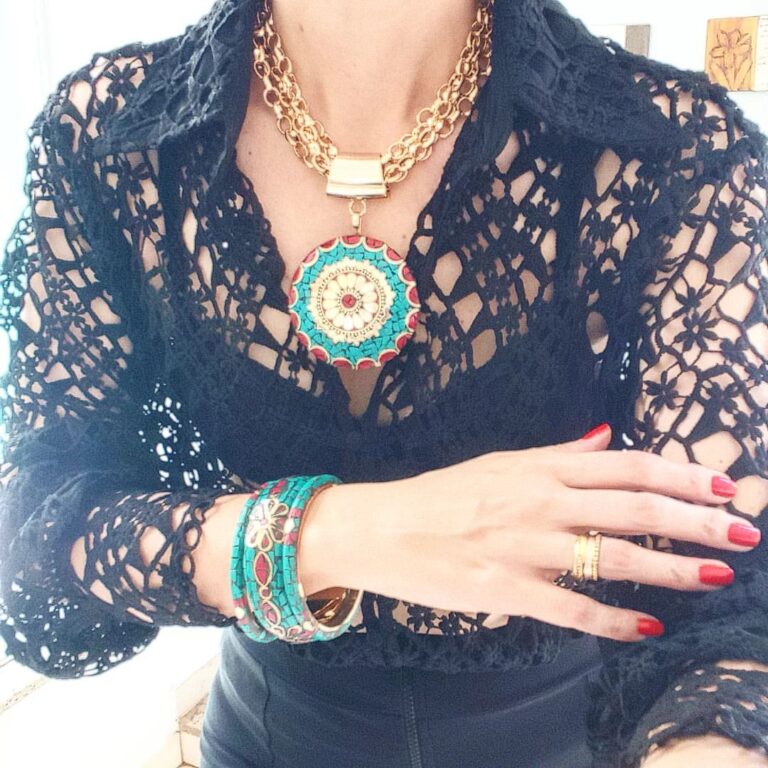 Conjunto Combinado Tibetano Turquesa Cerâmica Pulseira e Colar