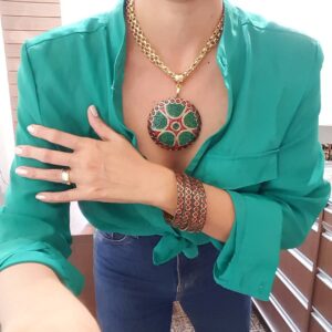 Colar Tibetano Caquinho Verde Corrente Aço Banho Ouro Elo Português-106
