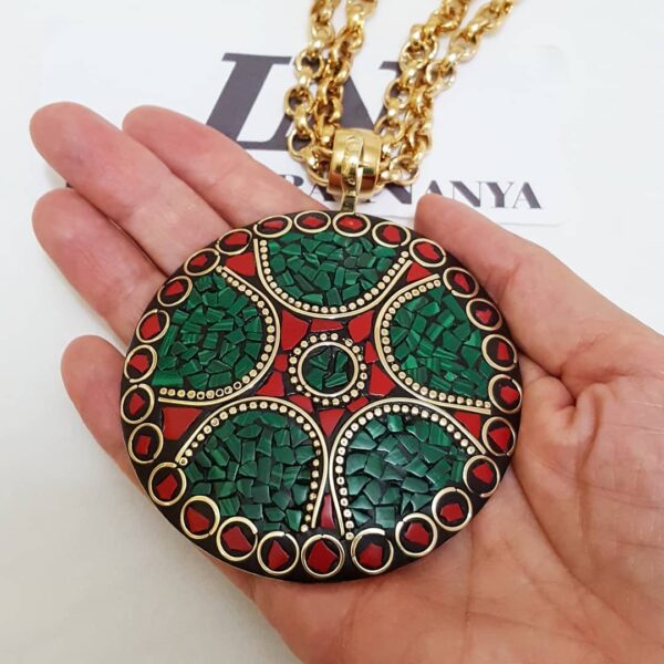 Colar Tibetano Caquinho Verde Corrente Aço Banho Ouro Elo Português-106