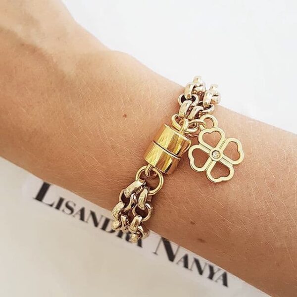 conjunto_dourado_trevo_da_sorte_7505_5_20190321131247-6-1.jpg Conjunto Colar e Pulseira Trevo da Sorte Banho Ouro Elo Português