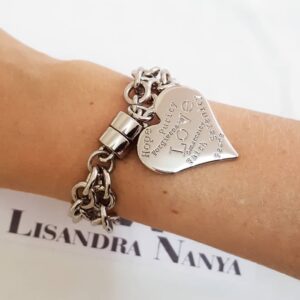 pulseira_prateada_elo_portugues_106_gordinha_fecho_ima_pingente_coracao_8079_8_20191016145515-6-1.jpg Pulseira Coração Escritos Corrente Aço Elo Cadeado-22 Banho Galvânico